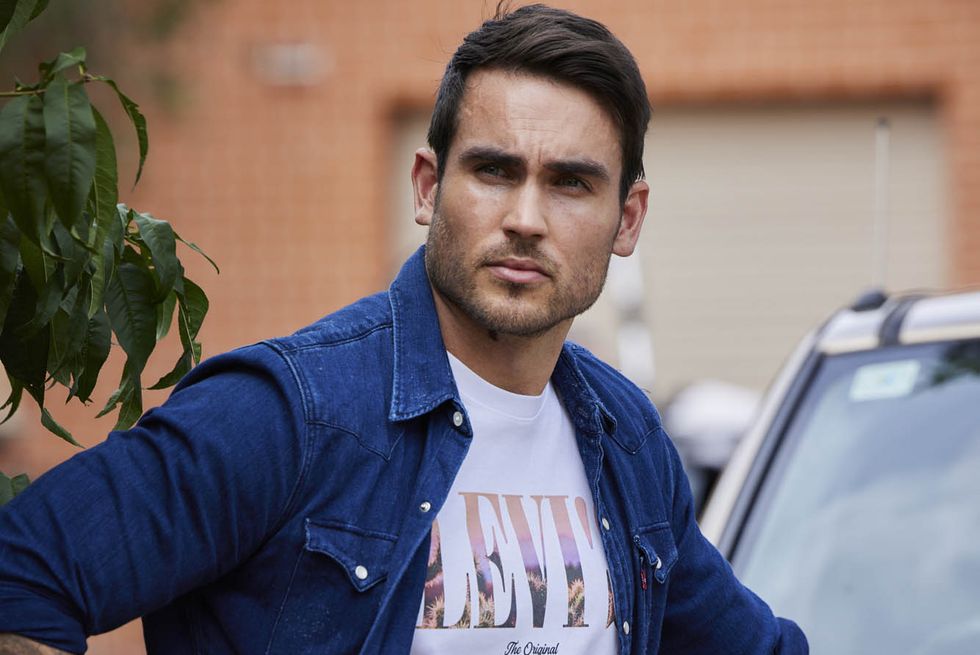 newman money at home and away